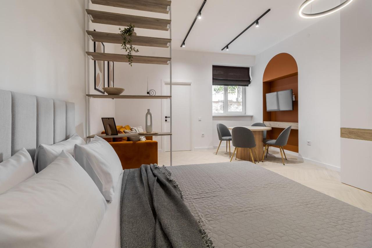 Inshiapartments On Ferentsa Lista Str ลวีฟ ภายนอก รูปภาพ